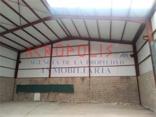 Local Comercial  Calle pj valle de la huerga 24010 cuadros. Venta de local en cuadros