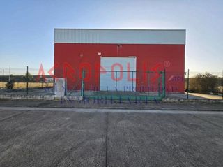 Locale commerciale  Calle polig parc 7b 24793 valderrey. Venta de nave en valderrey, leon