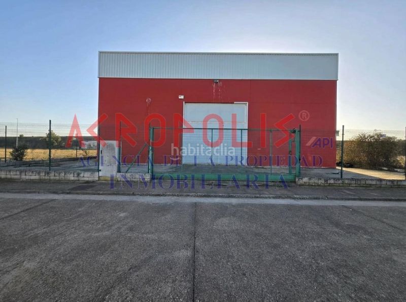 Foto 4a253f6c-9086-46af-a653-aa1f382c1209. Local comercial a Valderrey