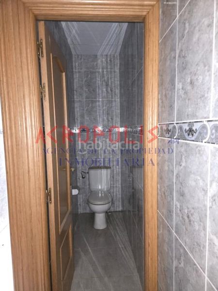 Foto fc8ec085-30e5-4043-8102-ab5170c0f878. Local comercial a Valderrey