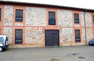 Business premise  Calle iglesia 3 santa maria de la vega. Venta de posada en santa maria de la vega