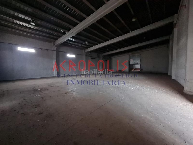 Foto 77c3f31a-f513-4942-b282-eb2616f9df27. Lloguer edifici a Benavente