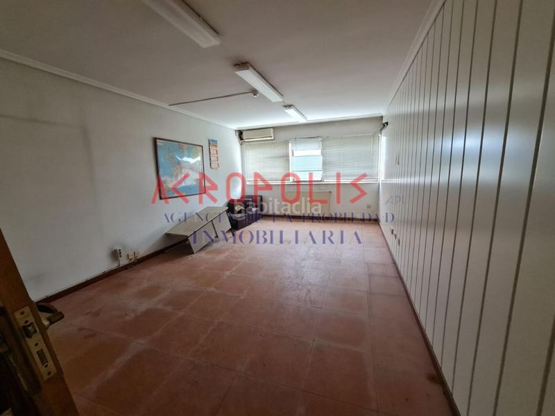 Foto aa1bf3c6-3046-4503-a9b7-b14f2bae743b. Lloguer edifici a Benavente