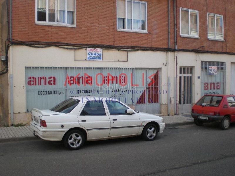 Foto 5368f744-27bc-4a2b-99fb-676c954b23d8. Lloguer edifici a Benavente