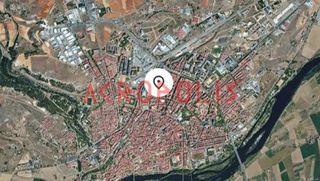 Business premise in Barrios Bajos - La Horta. Local en calle fray toribio motolimia, 3 zamora