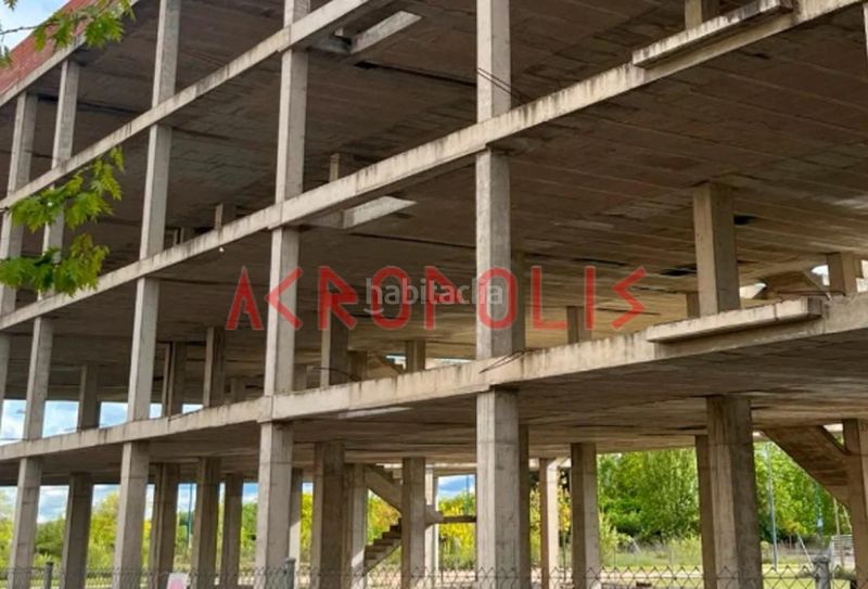 Foto f3f3c536-26ae-4299-af03-24c2f51f3852. Edifici a Las Eras de Renueva León