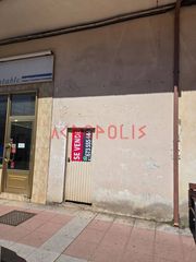 Business premise in Benavente. Local en ca de la vizana, 20 benavente