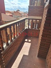 Alquiler Piso  Ronda de los pelambres. Piso en ronda de los pelambres, 2 casas de la ría