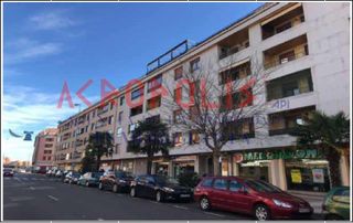 Lloguer Local Comercial a Avenida el ferial 107. Venta de local en benavente