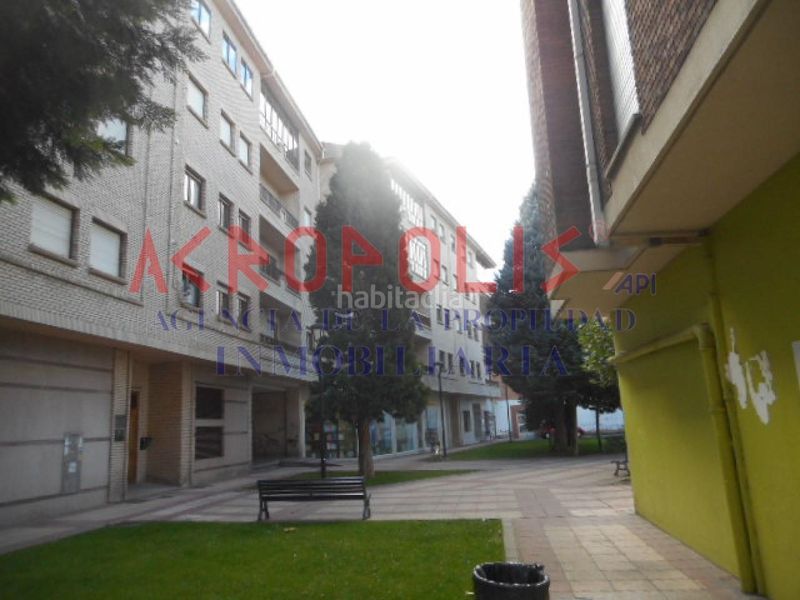 Foto 21daa4cc-ca76-4069-a986-4a99af2b8b66. Local comercial a Robla (La)