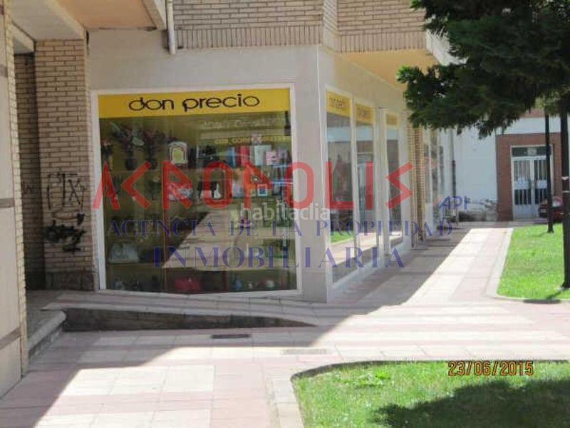 Foto aba38793-e603-4661-a439-3cadb0bc04ce. Local comercial a Robla (La)