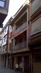 Gebäude  Calle la rua. Venta de edificio en benavente