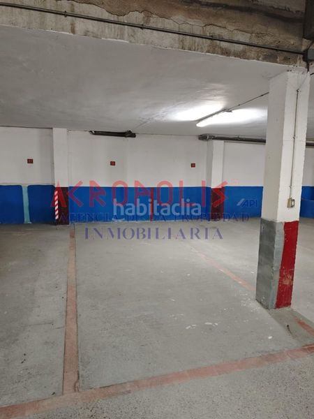 Foto a226defd-74ca-4295-bba1-7fde6278c6c6. Aparcament cotxe a Benavente