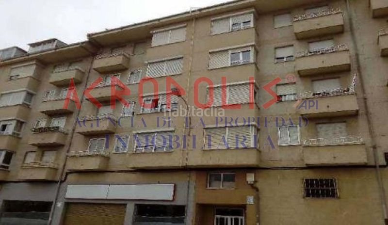 Foto 547ef018-842c-480c-adae-fe2bda3313b2. Aparcament cotxe a Benavente
