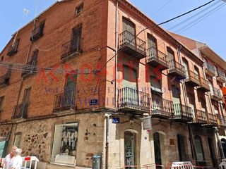 Piso en Benavente. Venta de piso a reformar