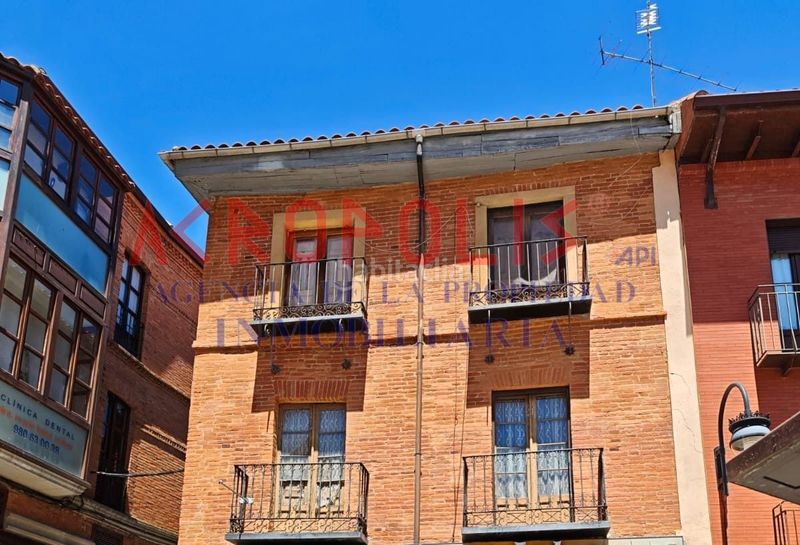 Foto edad7c9a-c150-42b4-a85c-21bd897455fb. Edificio venta de edificio en Benavente