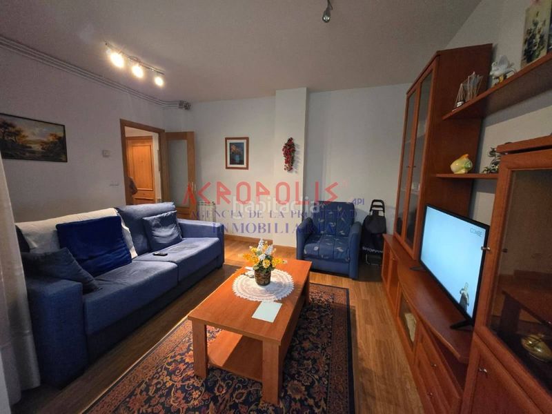 Foto e0994fa9-4d69-4b52-b891-10399bbf8ee0. Apartament amb calefacció a Puente Castro León