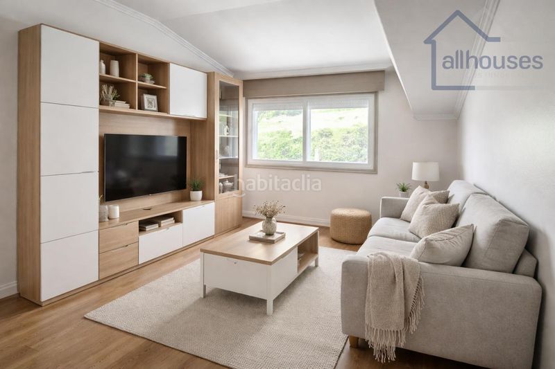 Foto 042ee45b-2f77-48fb-a089-d4fbcba8e4c8. Àtic a Mos