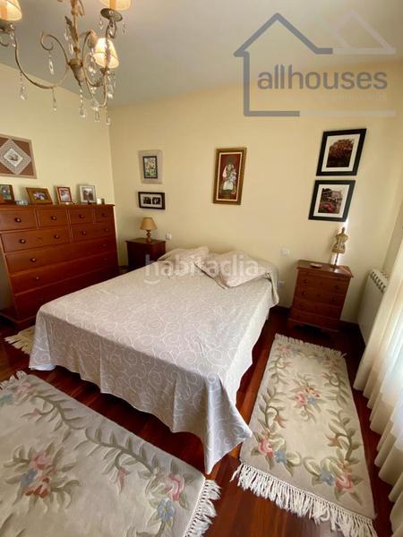 Foto d69e9e7b-89ff-4f17-ac8d-35d5e0ee7096. Casa en Tui