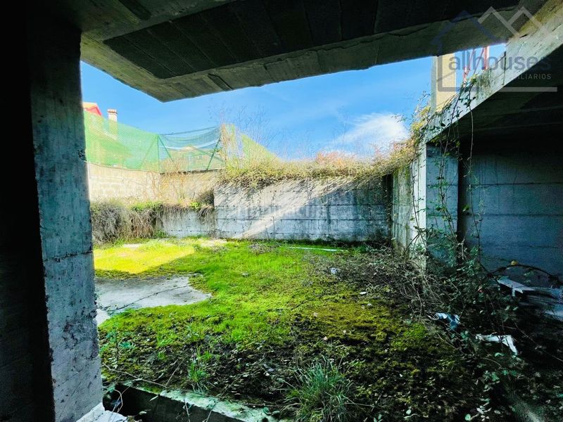 Foto 0fd9a49e-9ad8-432e-b72a-f994670e9282. Maison avec chauffage dans Rosal (O)