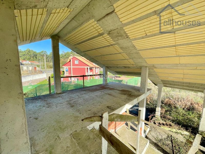 Foto 41b78c28-bd8d-4ad9-97d7-3895b156b76d. Maison avec chauffage dans Rosal (O)