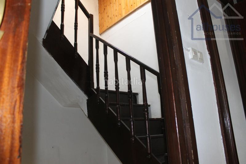 Foto a6304323-114f-41ea-be7e-c4f4550d31f7. Casa en Guarda (A)