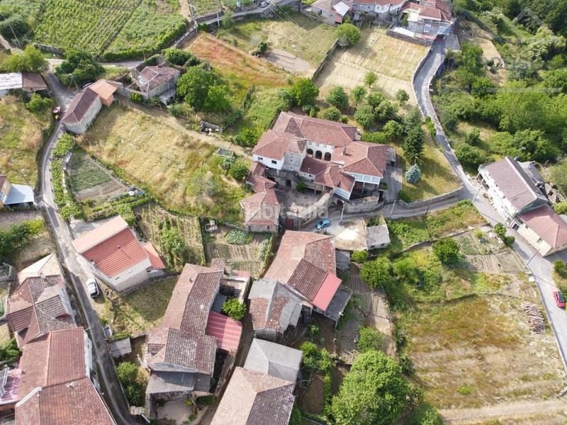 Foto af136625-64df-47ba-a52e-479771a0e537. Casale con riscaldamento in Carballeda de Avia