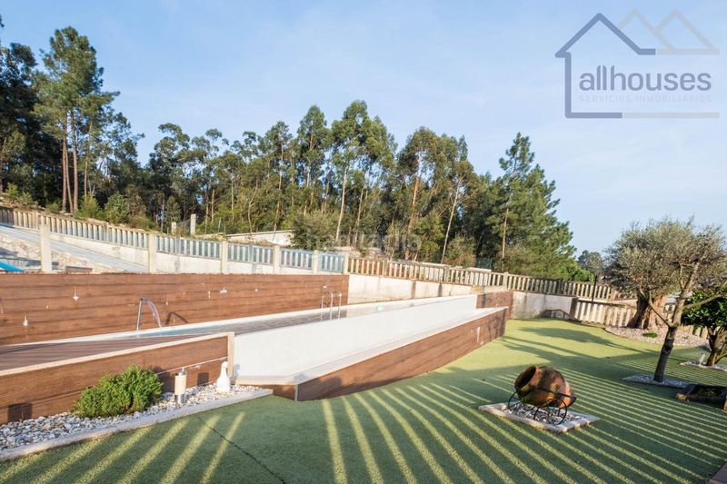 Foto 13e02e16-667b-4f49-9976-288ea5ba7a76. Xalet amb calefacció aparcament piscina a Tui