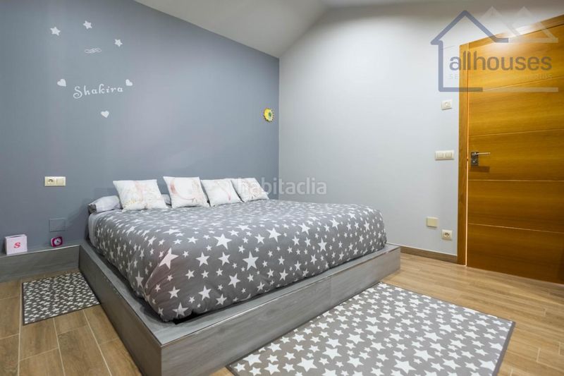 Foto 35c006f2-375c-4733-aab2-06ef2ae70b61. Xalet amb calefacció aparcament piscina a Tui