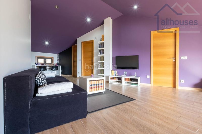 Foto 886b3fac-05ee-494e-bb9a-065fc790da50. Xalet amb calefacció aparcament piscina a Tui