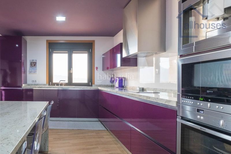 Foto a6b7be85-d594-46af-b16a-6c9a7227444e. Xalet amb calefacció aparcament piscina a Tui