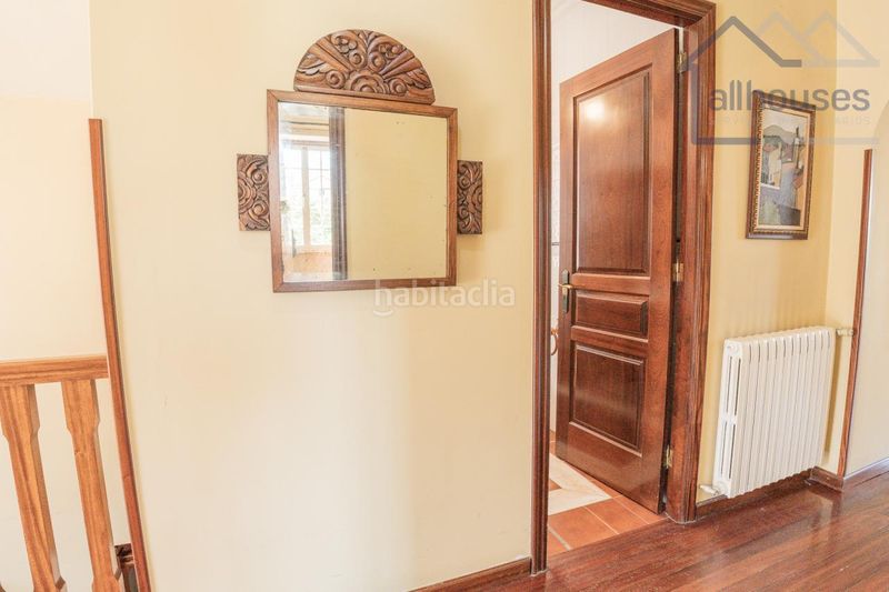 Foto ccb77a8d-c8ea-4c27-b6ba-f659c48e55ef. Casale con riscaldamento parcheggio in Guarda (A)
