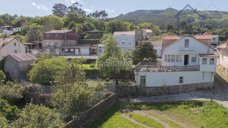 Foto f6b73ce5-d048-4af0-ad72-52730bed81ac. Casale con riscaldamento parcheggio in Guarda (A)