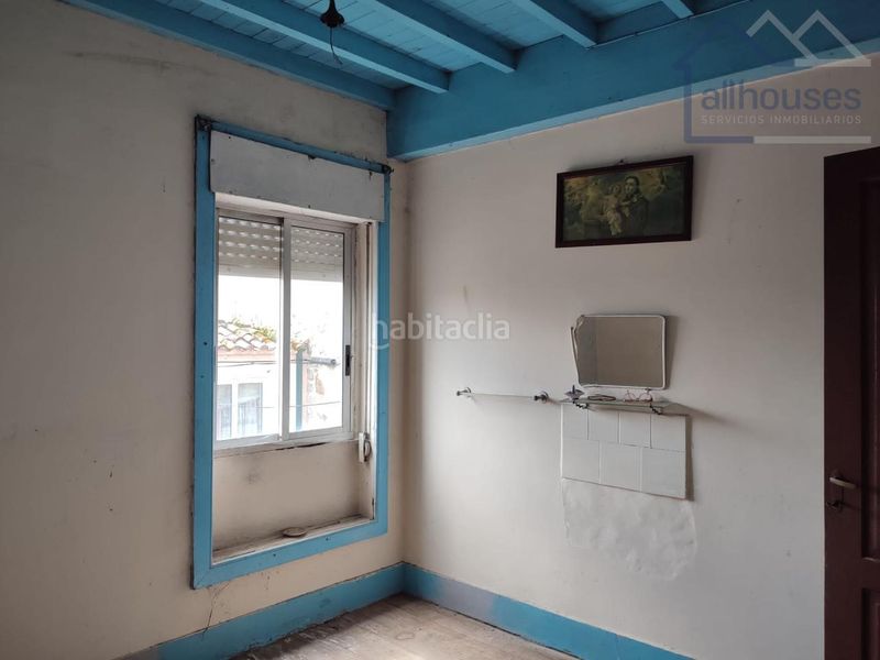 Foto 7bb2359a-fd92-4067-8f1b-e260fbda3f39. Casa en Guarda (A)