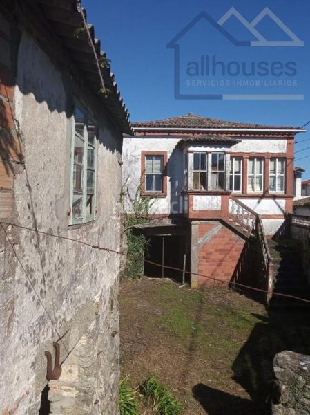 Foto 99d3b5f7-32e3-4512-b774-cfbdc32ab0ed. Casa en Guarda (A)