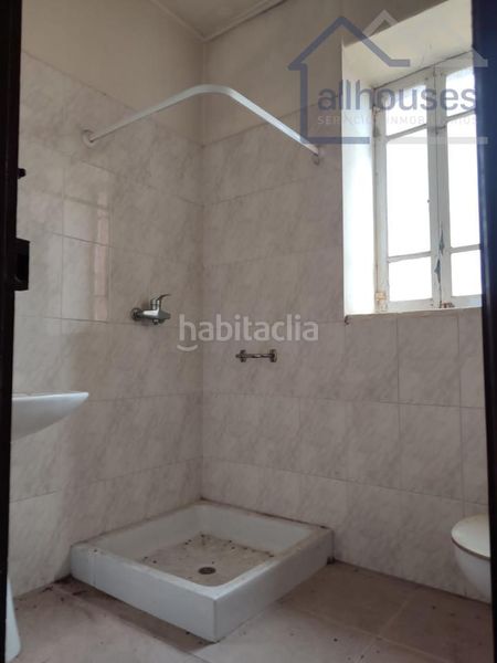 Foto 9e3a81bd-f4ad-41d2-a762-b96f336025d1. Casa en Guarda (A)