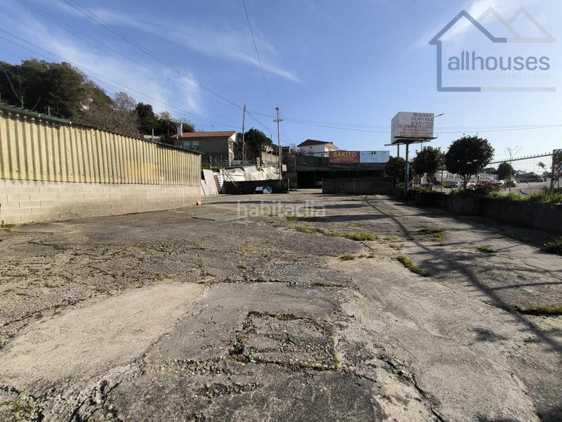 Foto f76cc748-e0c8-488c-8bc5-b2532e5fbb7c. Alquiler local comercial en Priegue Nigrán