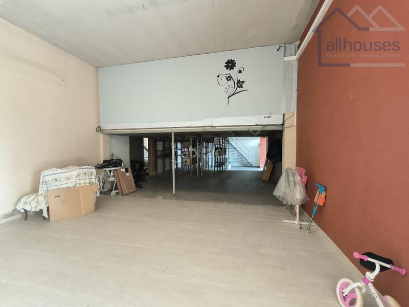 Foto 08cb45cf-9a59-4d0b-9738-cd67f377d5cc. Lloguer local comercial a Priegue Nigrán