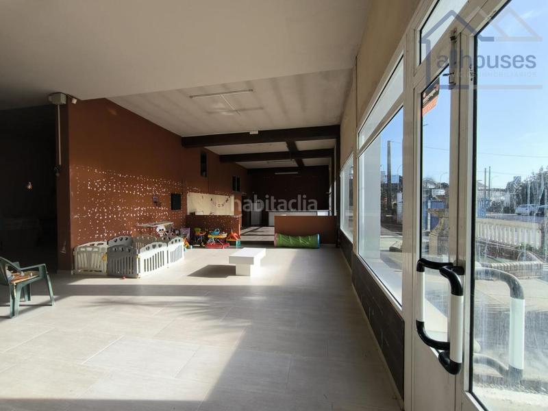 Foto b63319a5-60ca-46e0-82f6-45d309218bc7. Lloguer local comercial a Priegue Nigrán