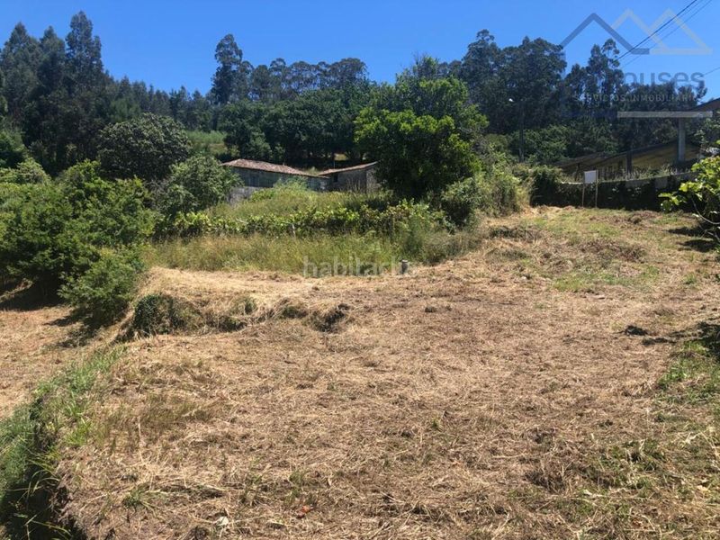 Foto 8d737cbb-74a3-44a7-b309-f56ad3b7d4d8. Terreny residencial a Tomiño