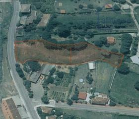 Terrain résidentiel à Tui