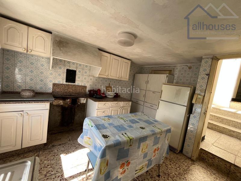 Foto 2bb4ea16-79ad-4d11-9d16-39d7fcfc5536. House with heating in Cabral - Candeán Vigo