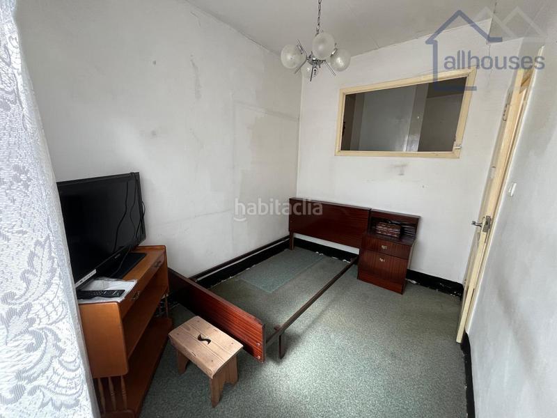 Foto d7fa5d89-a9a0-4900-a5ea-c64e6196f41b. House with heating in Cabral - Candeán Vigo