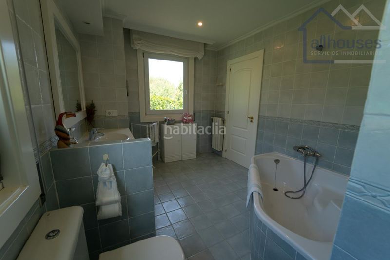 Foto fcb26c8c-53ee-4cfd-b625-e92117968272. Chalet en Oia
