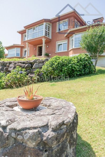 Foto f39e2444-76e2-4a56-ba28-02497be3c417. Xalet amb calefacció aparcament piscina a Oia