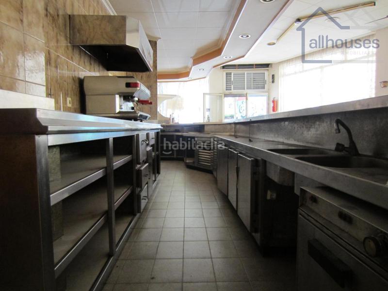 Foto 2c389403-9ad4-4d62-a4ed-cefa07d31980. Alquiler local comercial en As Travesas - Balaidos Vigo