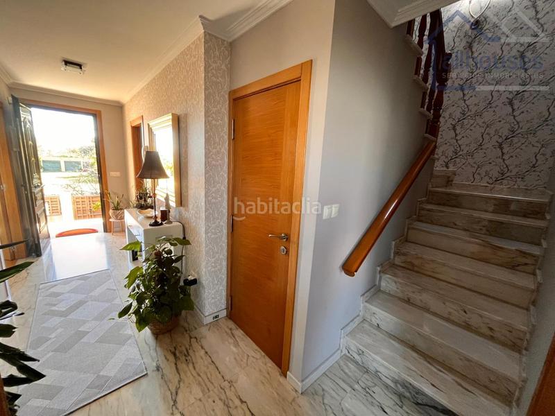 Foto 8cf65f12-8923-47a7-a61a-0e29b35443ae. Casa pareada en Darbo Cangas