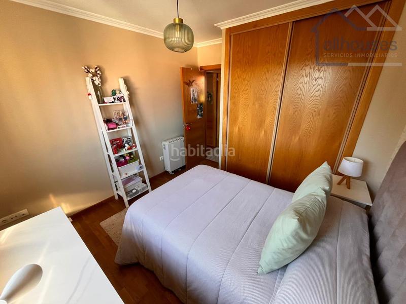 Foto e6987b5d-40b4-4593-9216-87f832fe8b5d. Maison jumelée avec chauffage parking dans Darbo Cangas