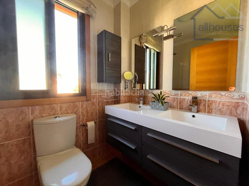 Foto ea8a2481-349e-41bf-bc4c-7e8a457d8fff. Maison jumelée avec chauffage parking dans Darbo Cangas