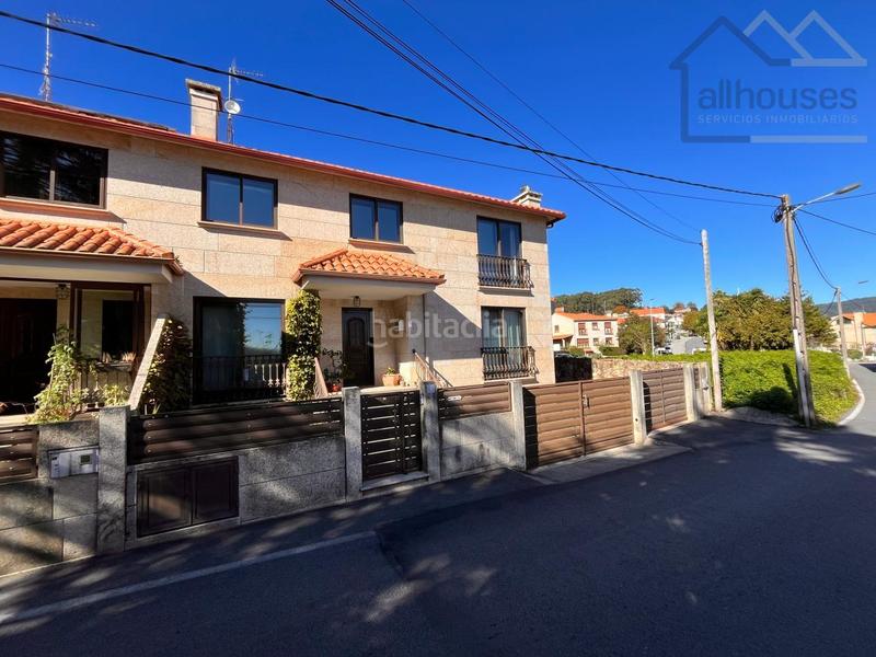 Foto 3e342f79-ef70-46b0-a06d-23755fe2c47c. Towny house with heating parking in Darbo Cangas